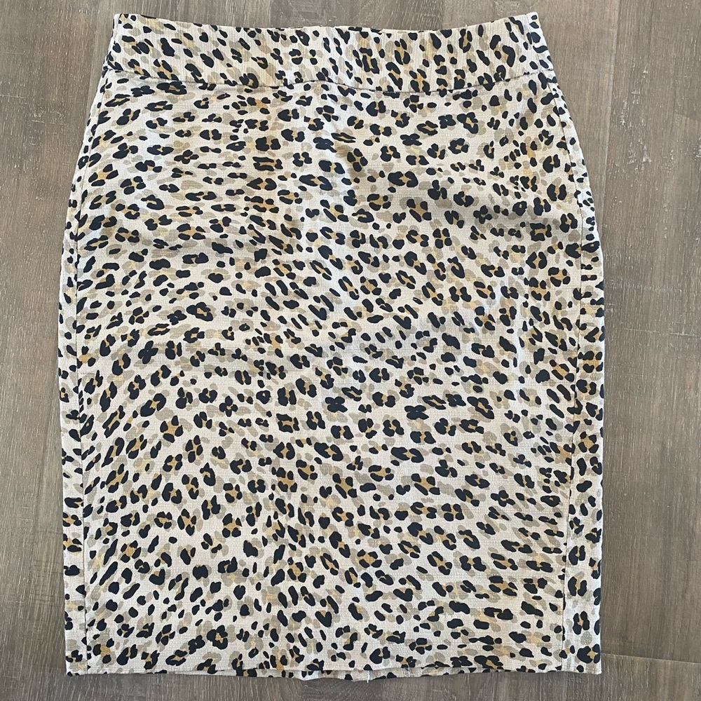 Banana Republic pencil skirt size 4